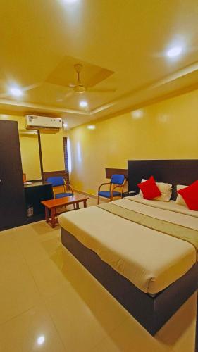 hotel champion residency kr puram