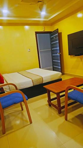 hotel champion residency kr puram