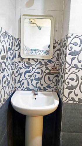 hotel champion residency kr puram