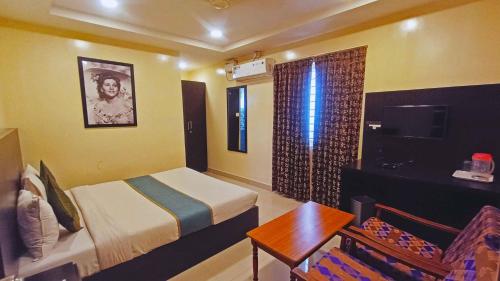 hotel champion residency kr puram