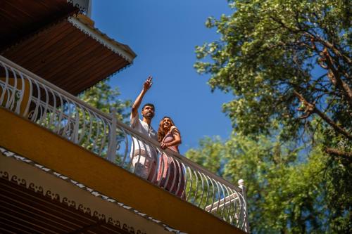 indulge mcleodganj by pack