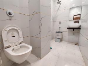 Jm Residency,,3 star