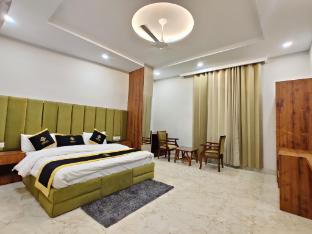 Jm Residency,,3 star