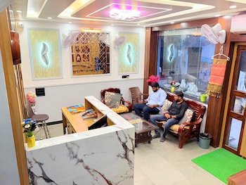 The Kashi Elegance Varanasi,,2 star