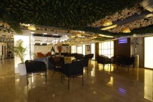 the hoften lotus court noida