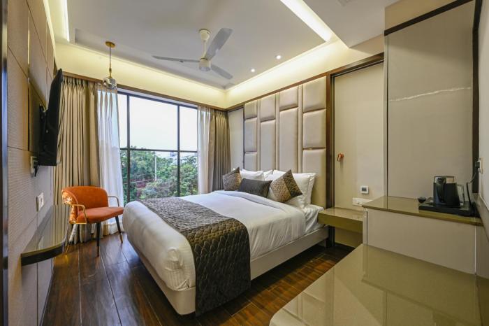 hotel grand girdhar premier