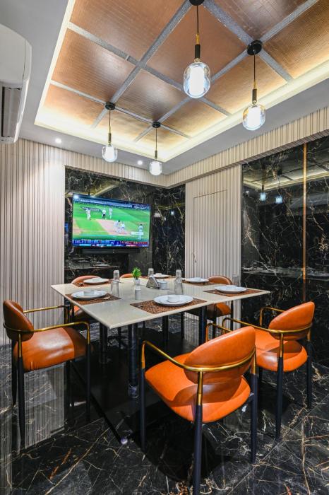 hotel grand girdhar premier