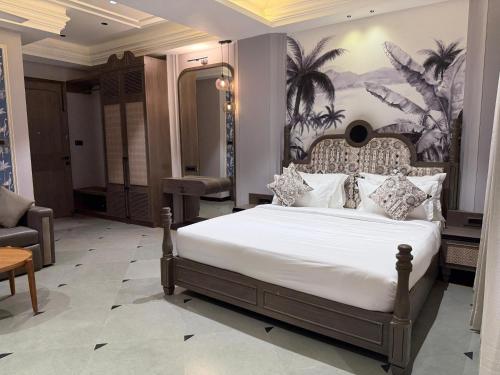 The Luxury Tiger At Lake Pichola,,4 star