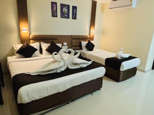 hotel lotus grand jubilee