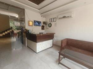 rrooms hotel riddhi grand