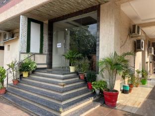 rrooms hotel riddhi grand