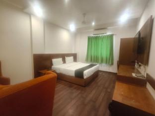 rrooms hotel riddhi grand