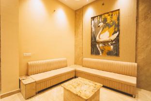 Swan Hotel And Banquets,,4 star