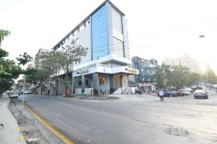 Hotel La Dahlia - Thane,,3 star