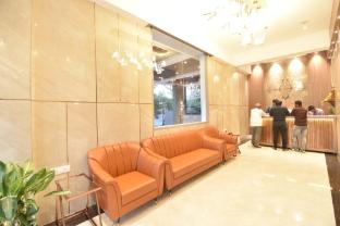 Hotel La Dahlia - Thane,,3 star