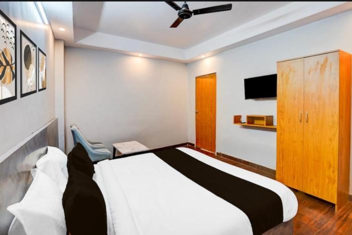 golden m riz hotel and restuarant