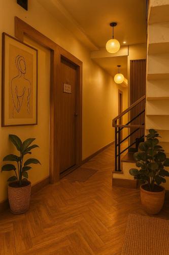 golden m riz hotel and restuarant