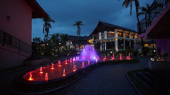 scylla luxury resort and spa