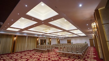 scylla luxury resort and spa