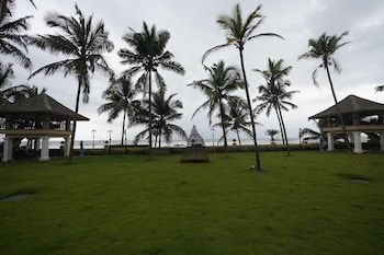 scylla luxury resort and spa