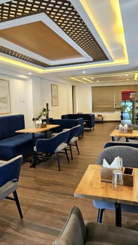 grandeur boutique staycation