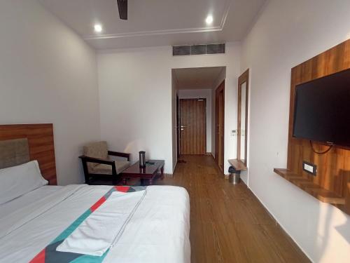 rrooms elite hotel global luxury