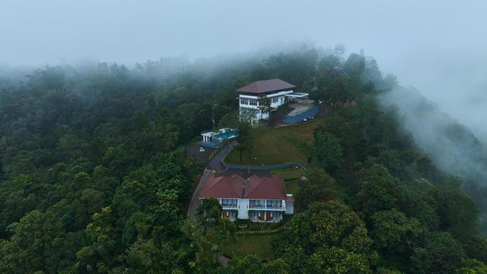 zeezmount resorts and spa munnar