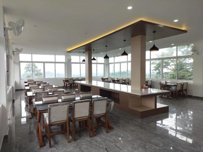 zeezmount resorts and spa munnar