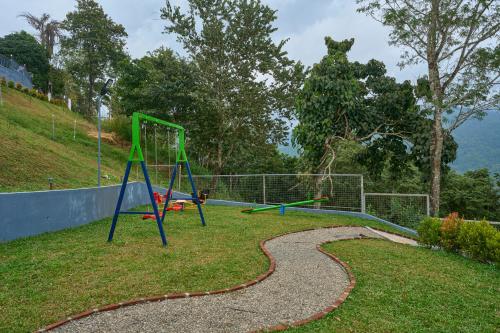 zeezmount resorts and spa munnar