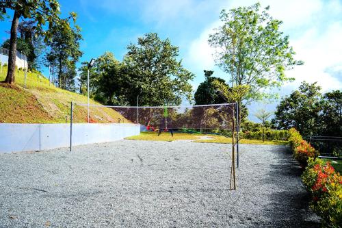 zeezmount resorts and spa munnar