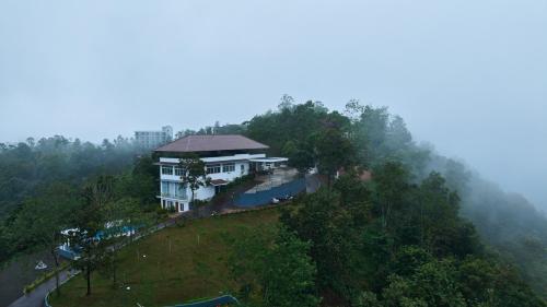 Zeezmount Resorts & Spa Munnar,,4 star
