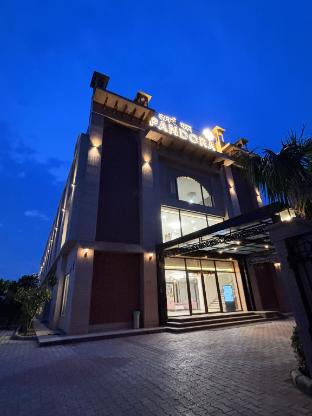 anandi bhawan by pandora vrindavan