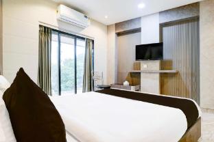 Collection O Ghodbunder Road Company Serviced,,4 star