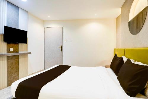 collection o ghodbunder road company serviced