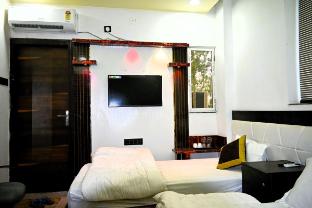 rajmahal premium hotel and banquet