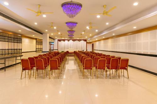 stayz royale electronic city