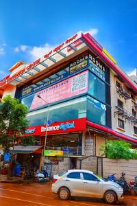 stayz royale electronic city