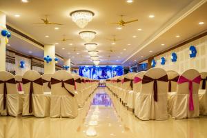 stayz royale electronic city