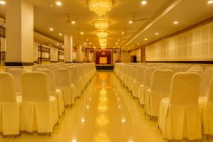 stayz royale electronic city