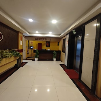 stayz royale electronic city