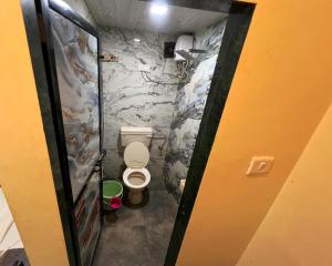 rest inn lodging and boarding