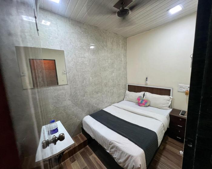 rest inn lodging and boarding