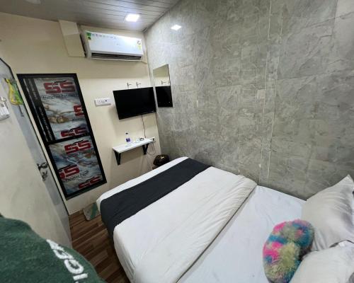 rest inn lodging and boarding