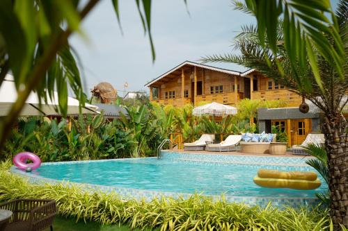 the clouds resort goa