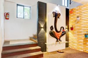 collection o gravity inn