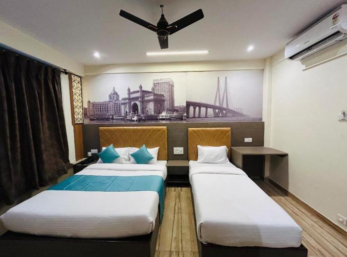 hotel le west near exhibition center