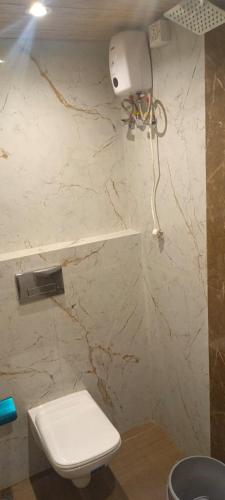 hotel le west near exhibition center