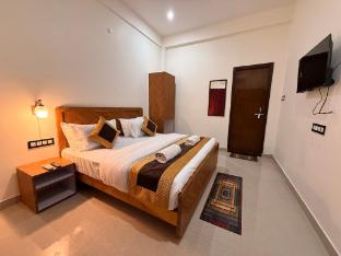 flying dutchman hostel