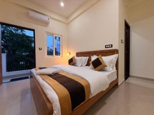 flying dutchman hostel