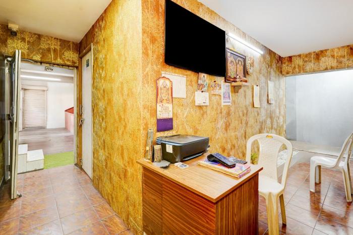 collection o vadapalani murugan temple